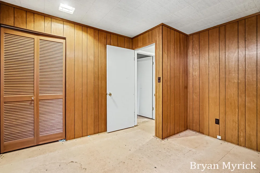 819 W 25th Street Holland, MI 49423