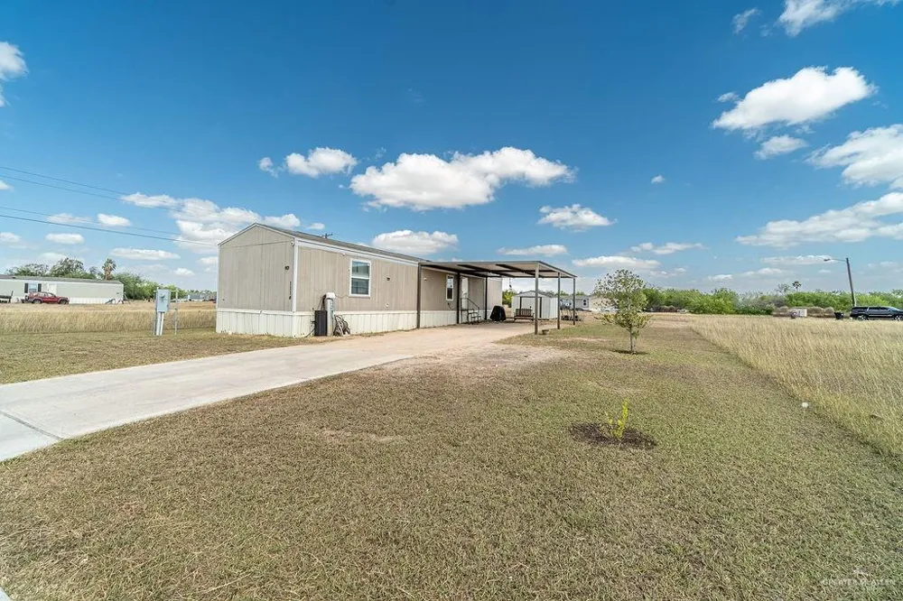 1114 Lauren Avenue Weslaco, TX 78596