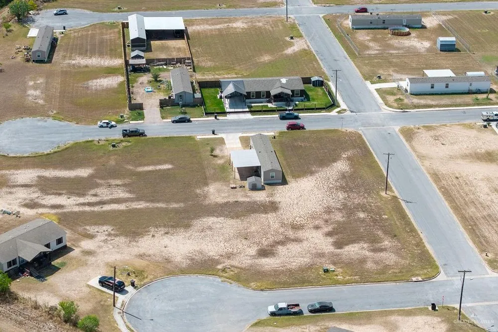 1114 Lauren Avenue Weslaco, TX 78596