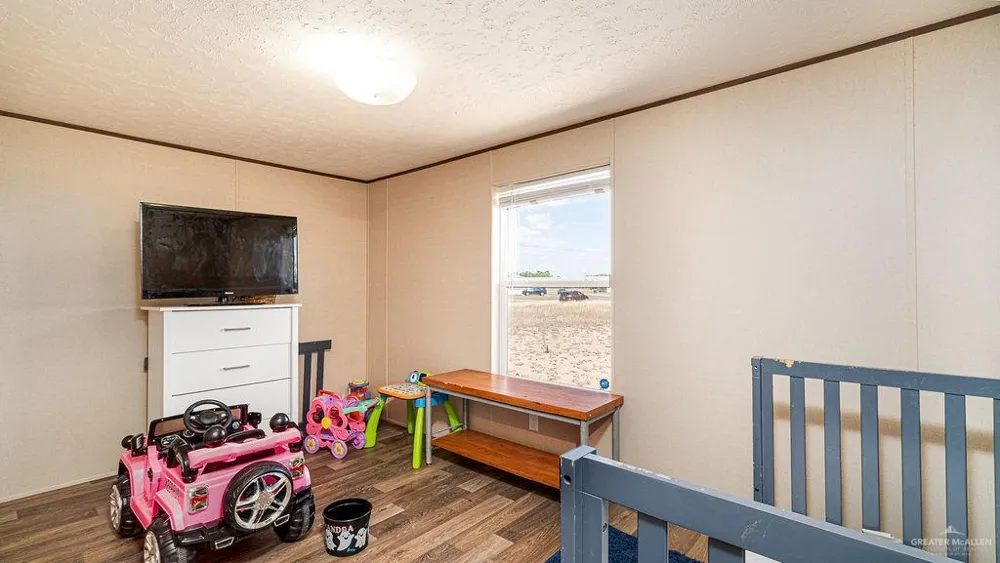 1114 Lauren Avenue Weslaco, TX 78596