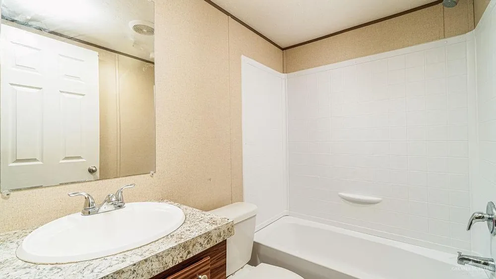 1114 Lauren Avenue Weslaco, TX 78596