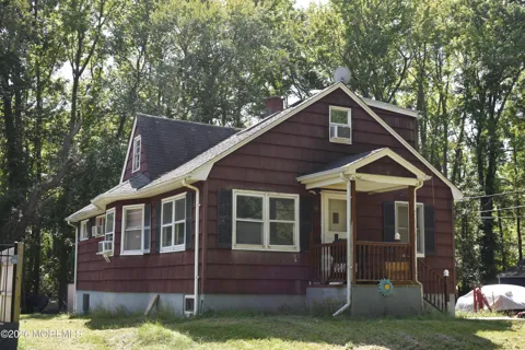 10 Youmans Avenue
