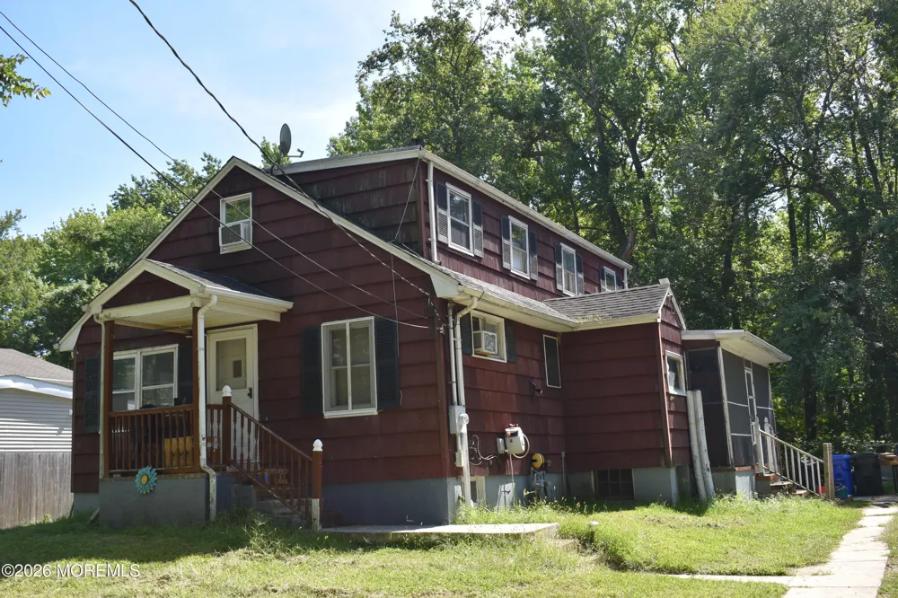 10 Youmans Avenue Eatontown, NJ 07724