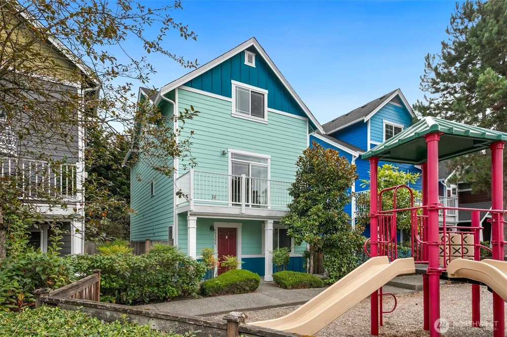15306 14th Avenue W Lynnwood, WA 98087