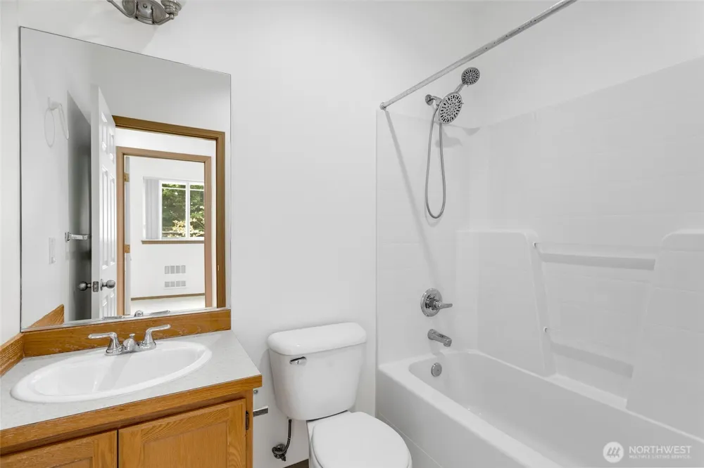 15306 14th Avenue W Lynnwood, WA 98087