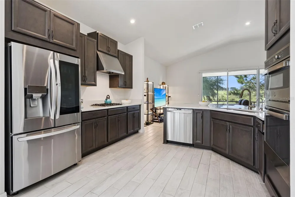 2765 HILLTOP ROAD Clermont, FL 34711