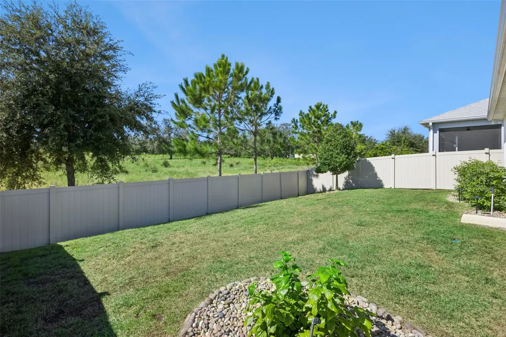 2765 HILLTOP ROAD Clermont, FL 34711