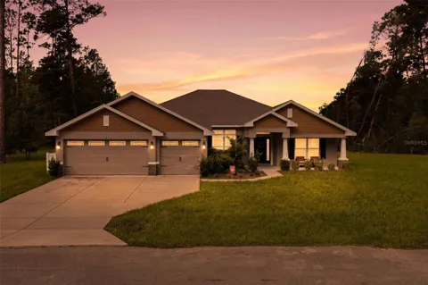 5 PETUNIAS COURT