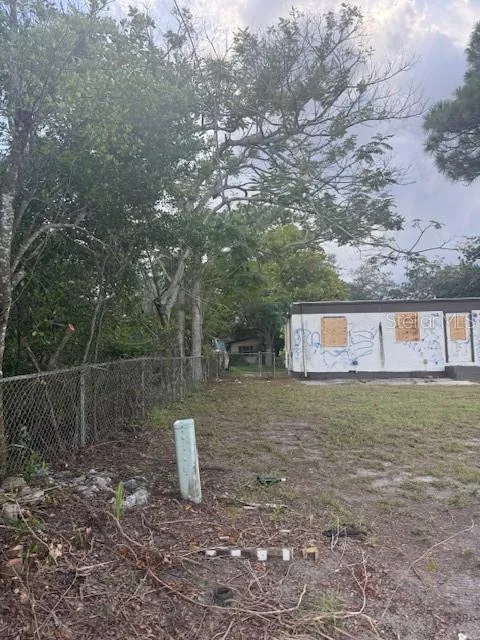 221 COLONY DRIVE Casselberry, FL 32707