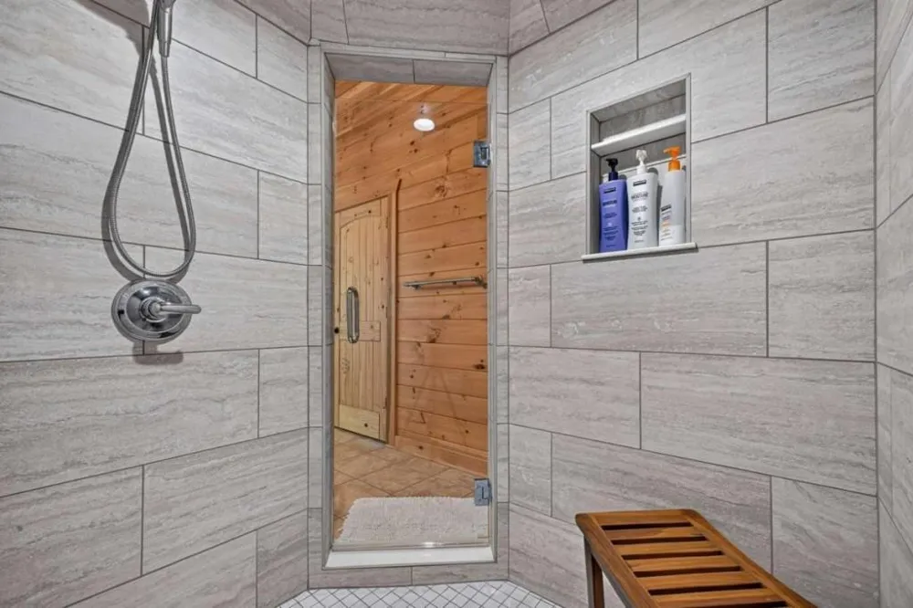 917 Walnut Ridge Ellijay, GA 30536