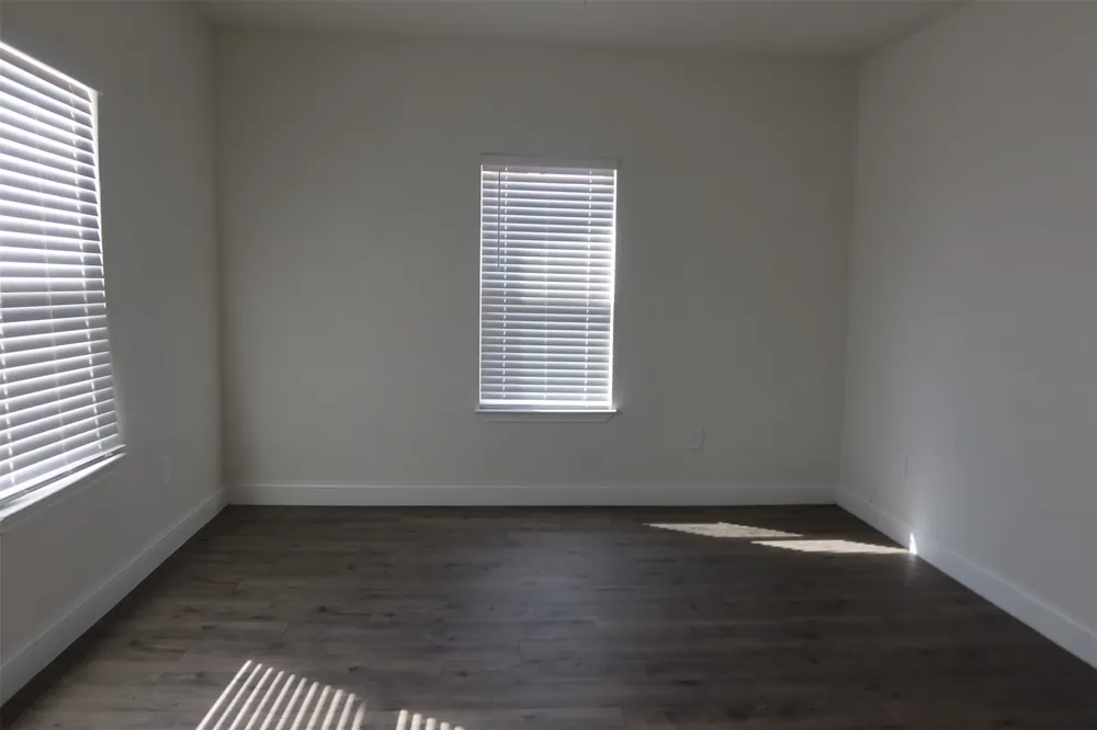 707 FOLEY STREET Seymour, TX 76308
