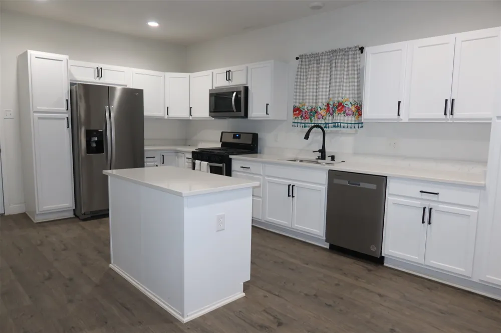 707 FOLEY STREET Seymour, TX 76308