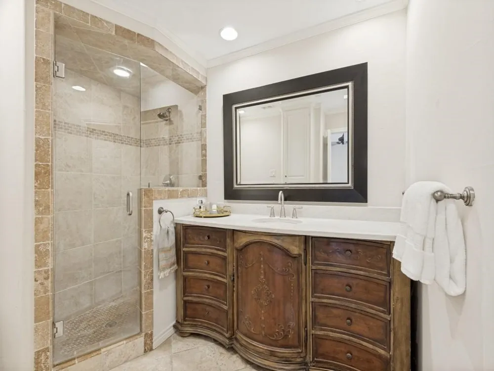 7617 Riverbrook Drive Dallas, TX 75230