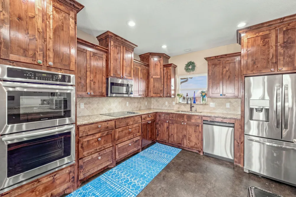 265 Private Road 1728 Stephenville, TX 76401