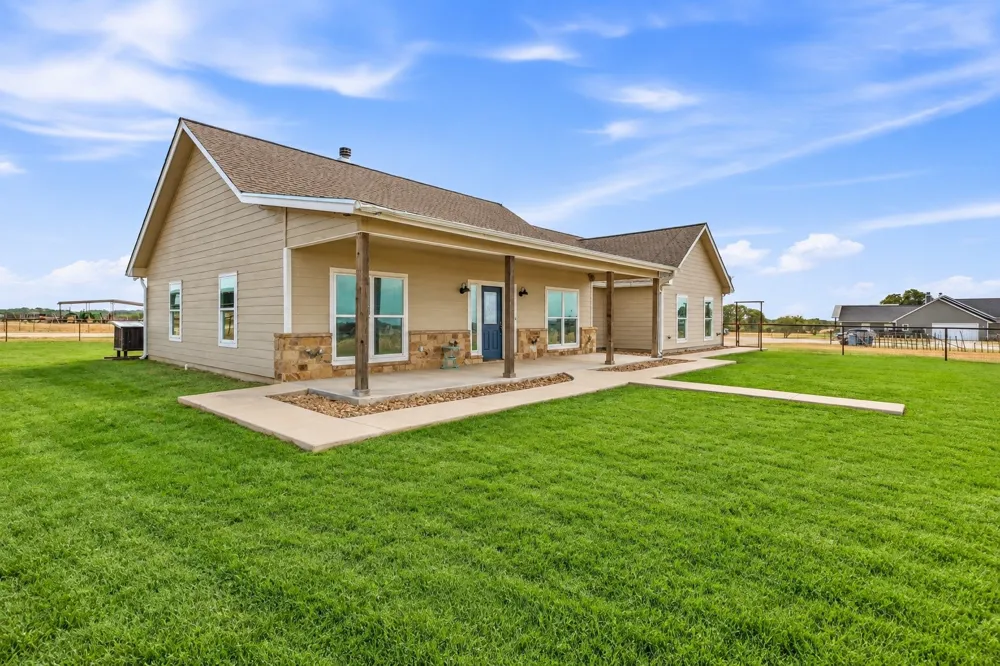 265 Private Road 1728 Stephenville, TX 76401