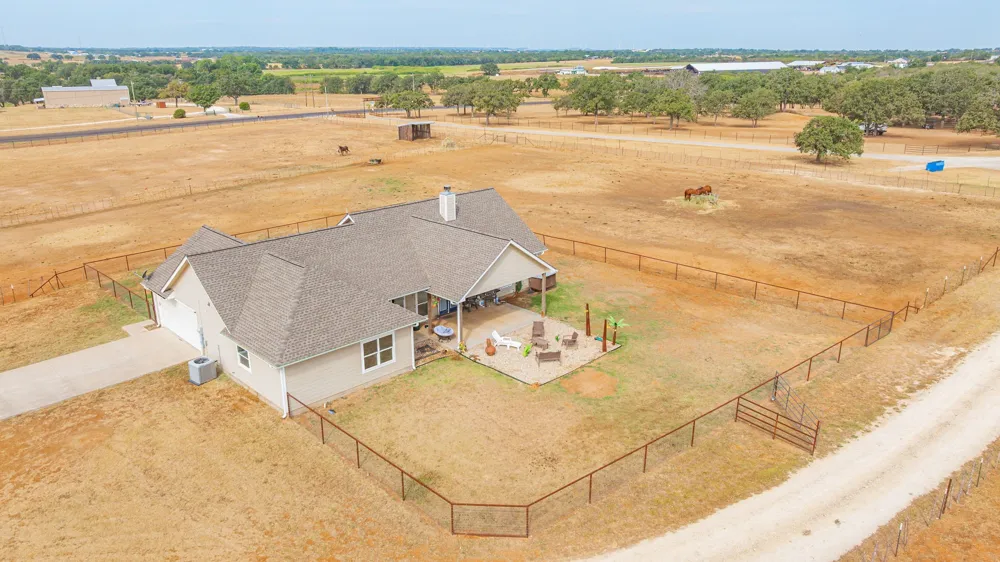 265 Private Road 1728 Stephenville, TX 76401