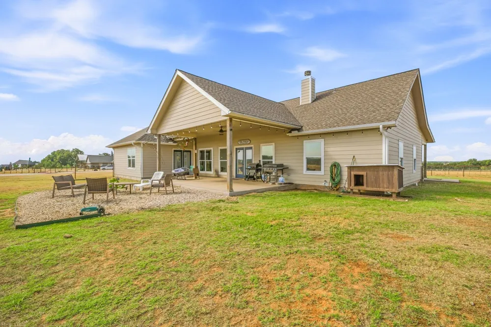 265 Private Road 1728 Stephenville, TX 76401