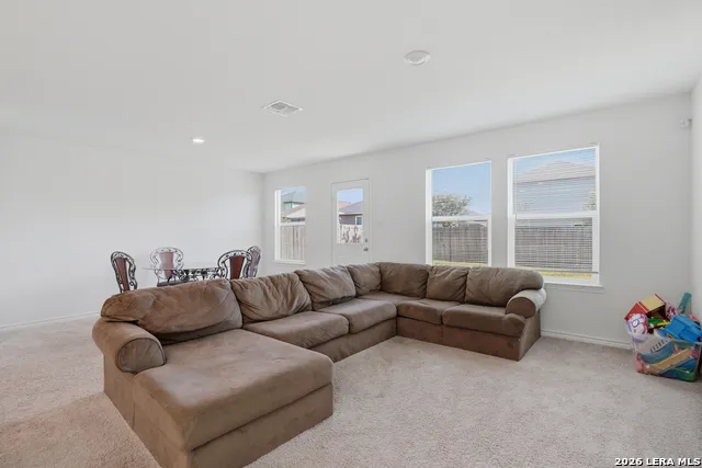 3243 COMANCHE XING San Antonio, TX 78224