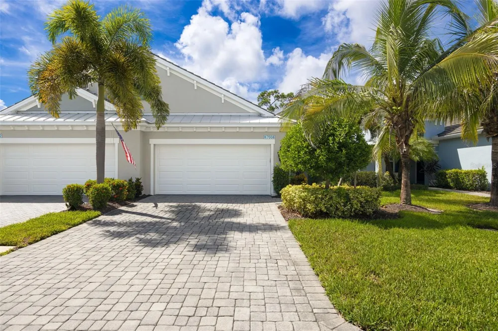 7008 MISTRAL WAY Fort Myers, FL 33966