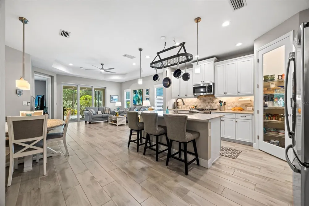 7008 MISTRAL WAY Fort Myers, FL 33966