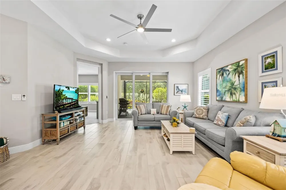 7008 MISTRAL WAY Fort Myers, FL 33966