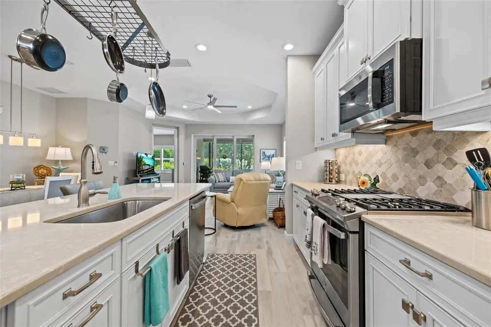 7008 MISTRAL WAY Fort Myers, FL 33966