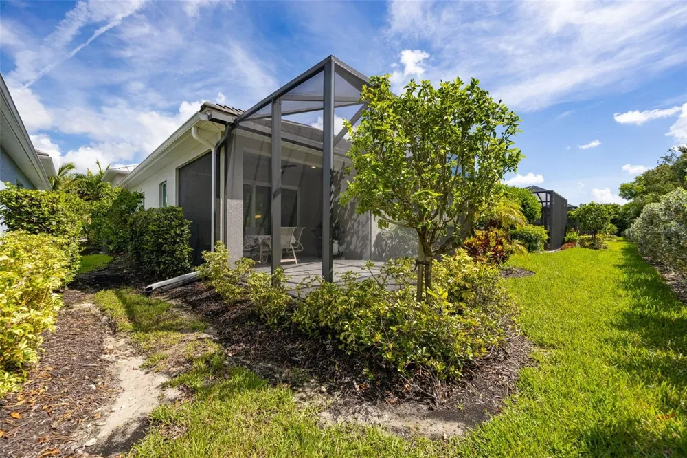 7008 MISTRAL WAY Fort Myers, FL 33966