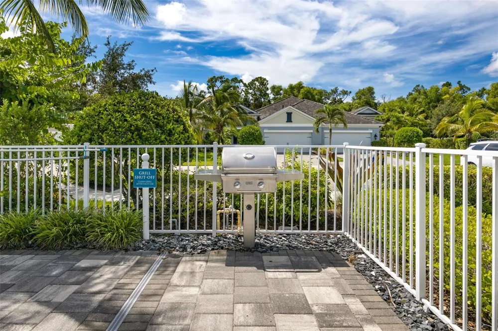 7008 MISTRAL WAY Fort Myers, FL 33966