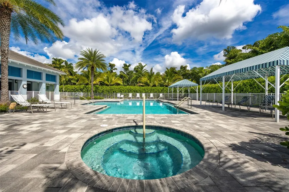 7008 MISTRAL WAY Fort Myers, FL 33966