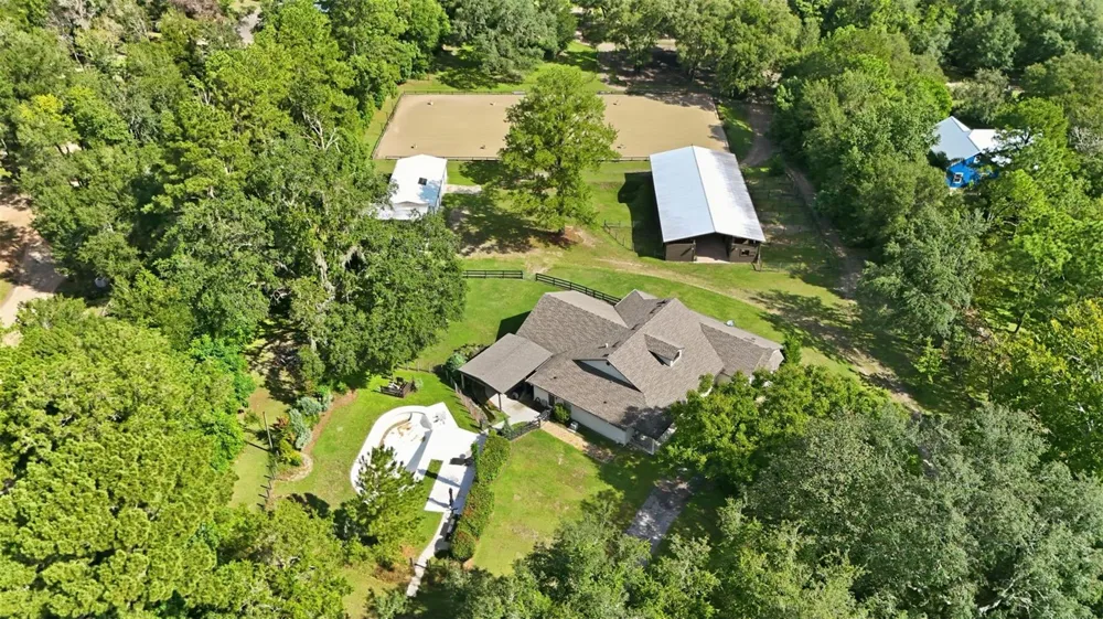 22301 CORONADO SOMERSET DRIVE Sorrento, FL 32776