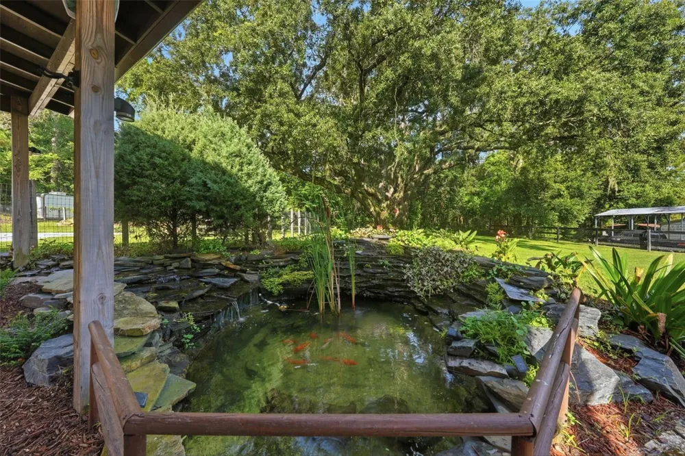 22301 CORONADO SOMERSET DRIVE Sorrento, FL 32776