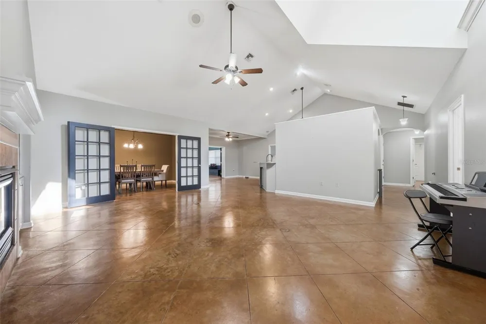 22301 CORONADO SOMERSET DRIVE Sorrento, FL 32776