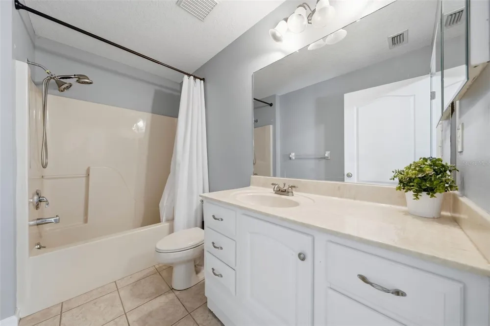 22301 CORONADO SOMERSET DRIVE Sorrento, FL 32776