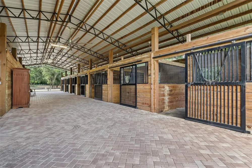 22301 CORONADO SOMERSET DRIVE Sorrento, FL 32776
