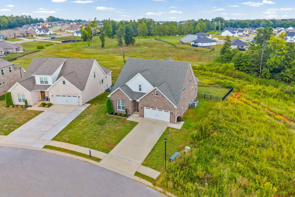 1581 Hereford Blvd Clarksville, TN 37043