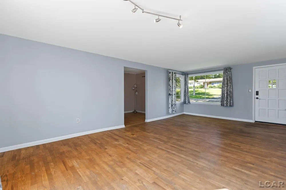 717 Granger Street Manchester, MI 48158