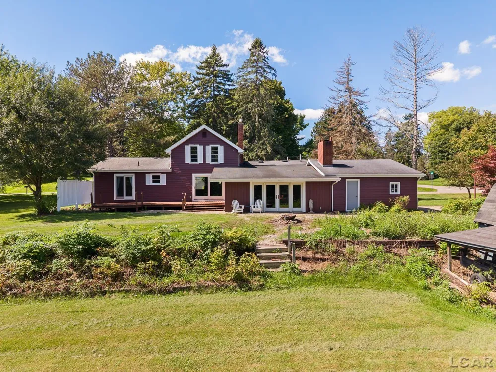717 Granger Street Manchester, MI 48158