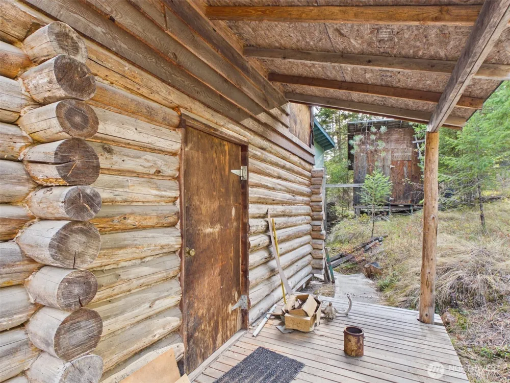 145 Barrett Creek Road Republic, WA 99166