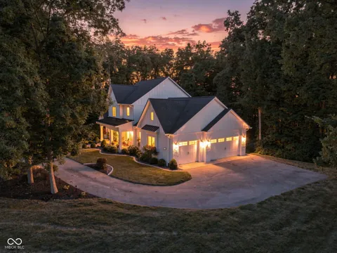 8635 Auburn Ridge