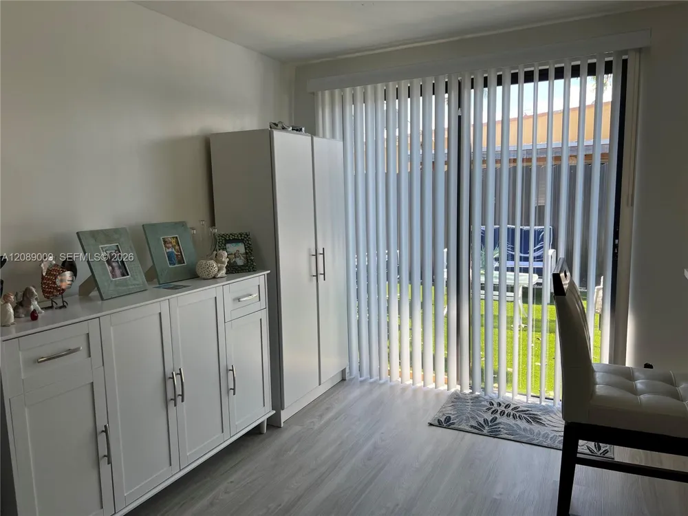 3771 NE 16th Ave Pompano Beach, FL 33064