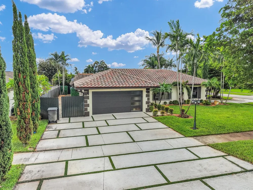 1167 Jason Way West Palm Beach, FL 33406