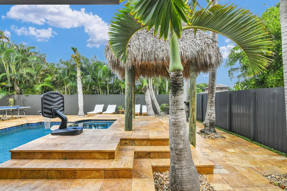 1167 Jason Way West Palm Beach, FL 33406