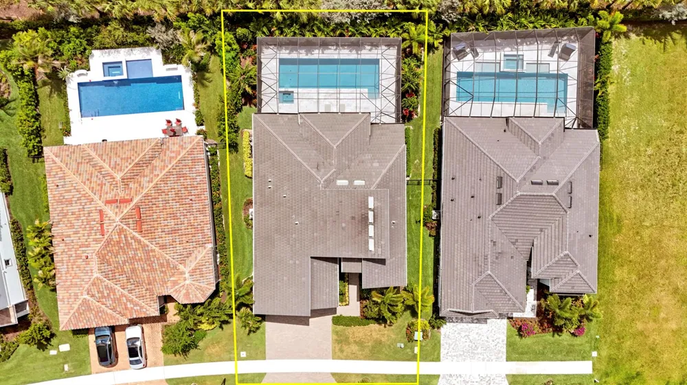 10909 STELLAR CIRCLE Palm Beach Gardens, FL 33412
