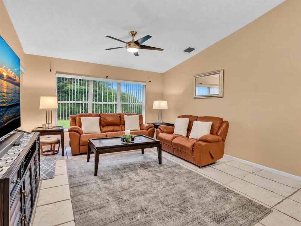 110 SAUSALITO DRIVE Boynton Beach, FL 33436