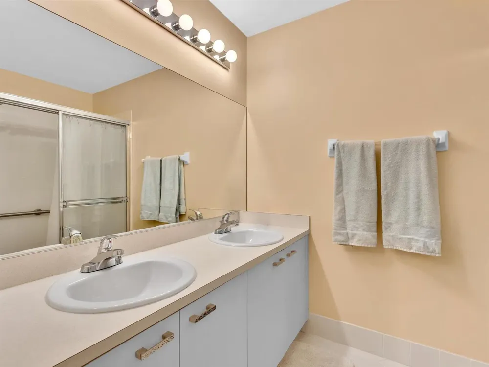 110 SAUSALITO DRIVE Boynton Beach, FL 33436