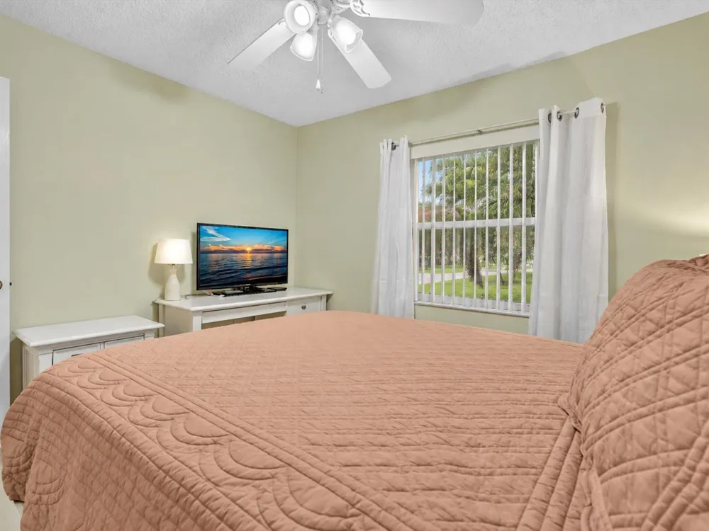 110 SAUSALITO DRIVE Boynton Beach, FL 33436