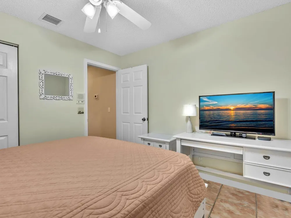 110 SAUSALITO DRIVE Boynton Beach, FL 33436