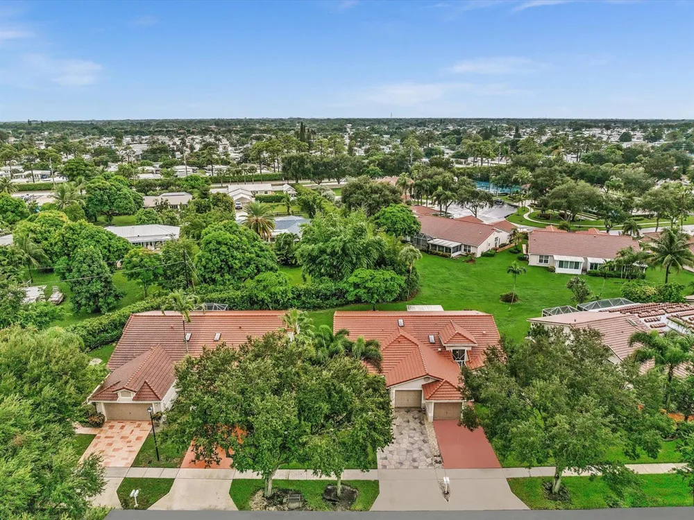 110 SAUSALITO DRIVE Boynton Beach, FL 33436