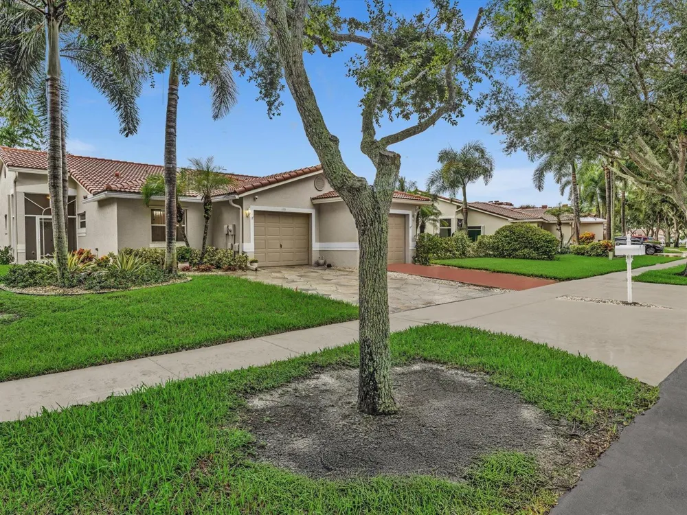110 SAUSALITO DRIVE Boynton Beach, FL 33436