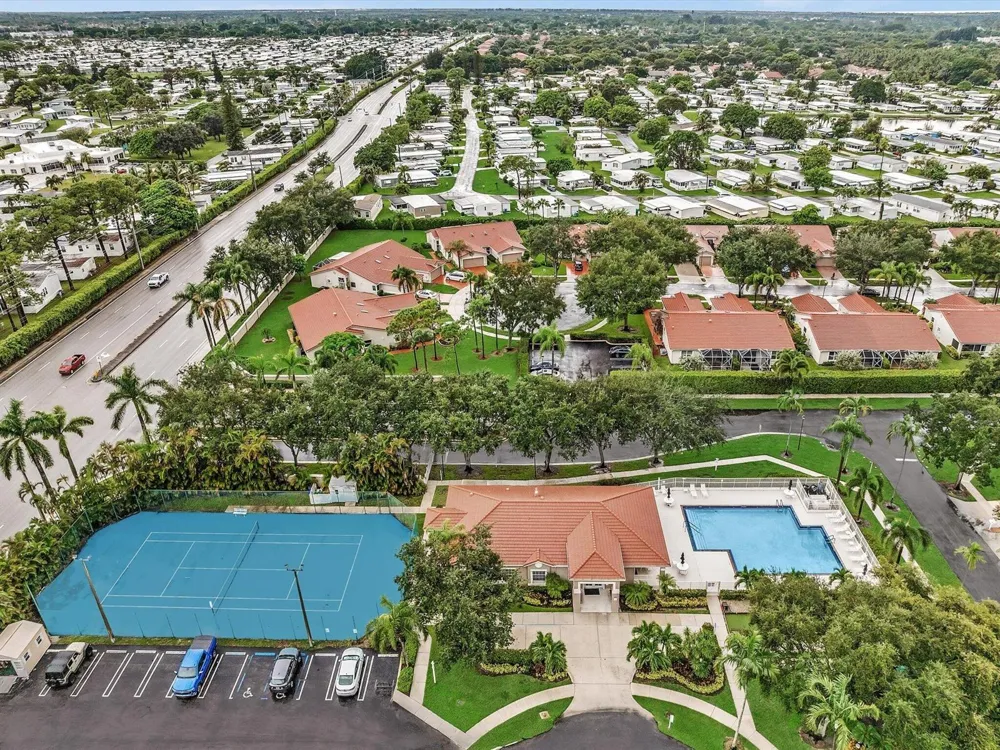 110 SAUSALITO DRIVE Boynton Beach, FL 33436